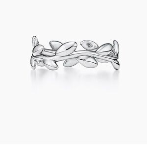 Tiffany & co.  Picasso® Olive Leaf Band Ring in Silver size 8